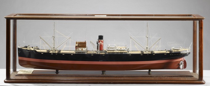 Refrigerated Cargo Ship (design for two vessels: Cairnesk and Cairnglen), Builder's Model