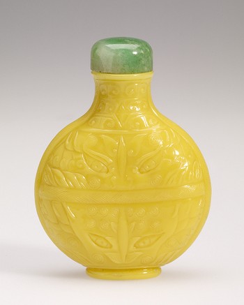Snuff Bottle, with taotie masks