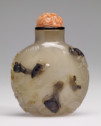Snuff Bottle, with carved sage and his two attendants