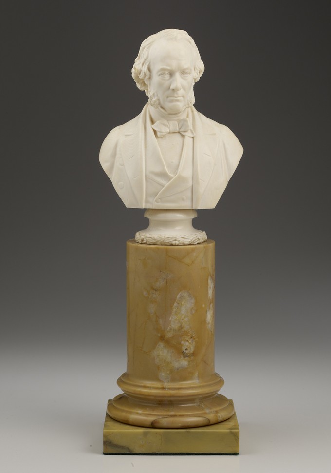 Bust of Richard Cobden, manufacturer and politician (1804-1865)