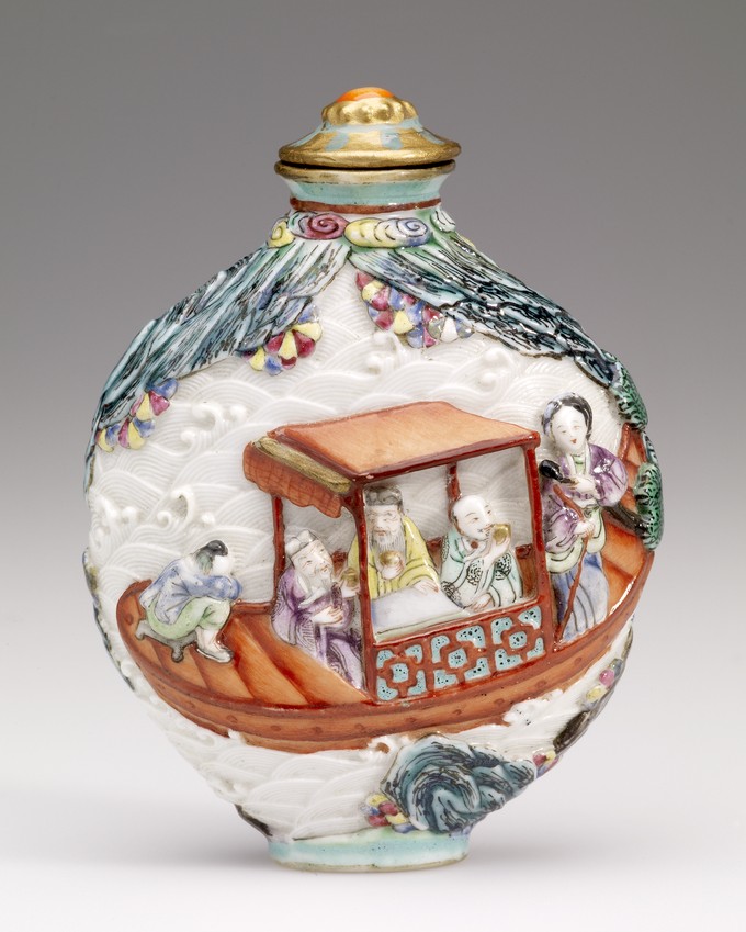 Snuff Bottle, depiction of figures in a boat