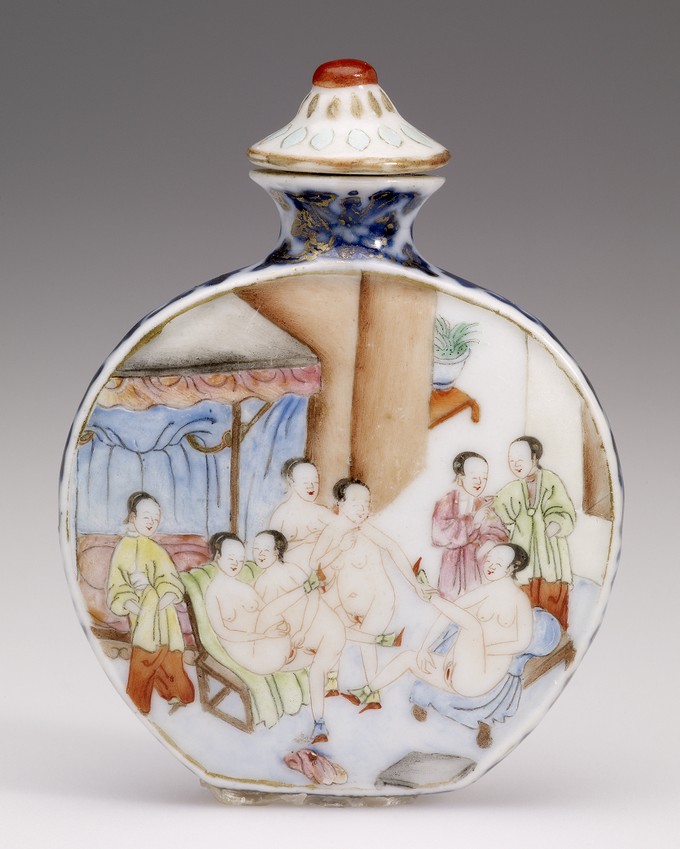 Snuff Bottle, with depiction of erotic scenes