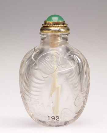 Snuff Bottle with Two Bats