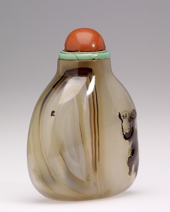 Snuff Bottle with a European, Butterfly, Monkey and Bee