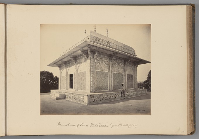[Marble Cupola of the Mausoleum of Prince Etmad-al-Dowlah, Agra]   from Indian Views