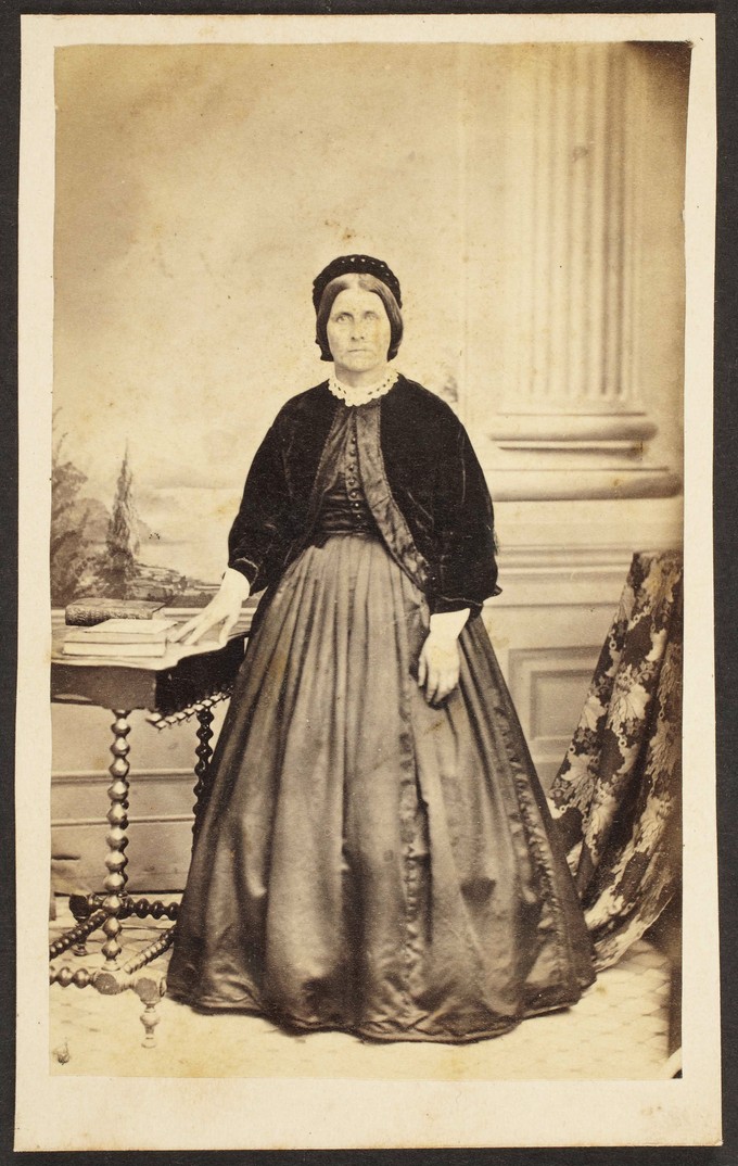 Elizabeth Binns (? – 1909) [step-grandmother of Theresa Bywater Peterkin]