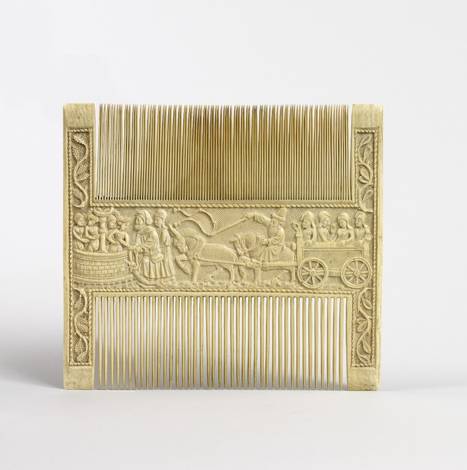 Double-sided Comb: The Fountain of Youth and The Castle of Love